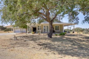 Paso Robles Gem with On-Site Vineyard Pets Welcome!